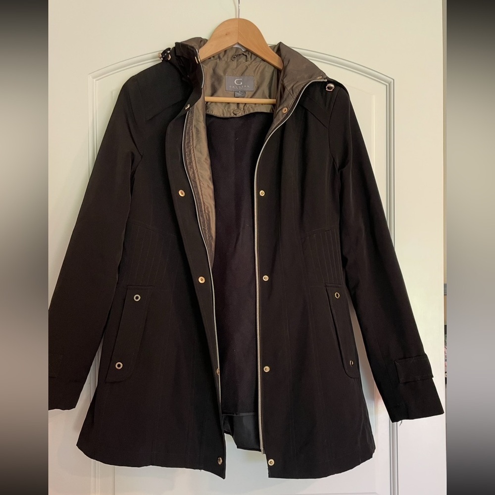 Gallery New York Black Trench Coat with Removable Lining and Hood S